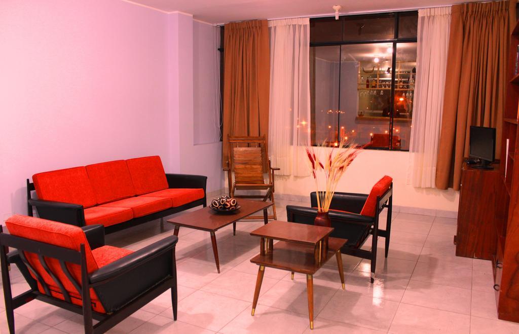 Taytaypa Rooms & Apartments Lima Airport Rum bild