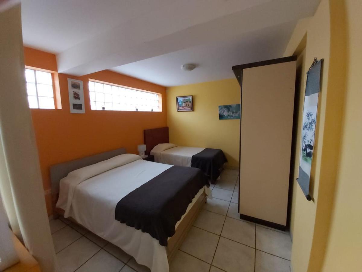 Taytaypa Rooms & Apartments Lima Airport Exteriör bild