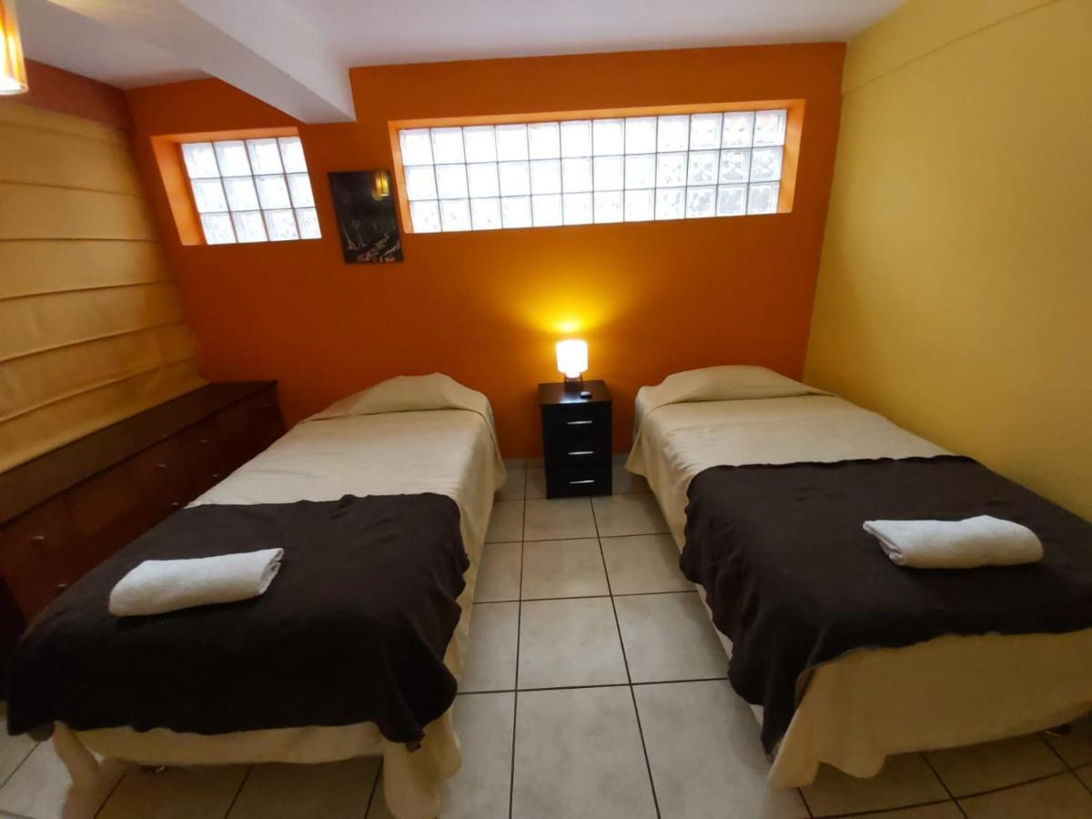 Taytaypa Rooms & Apartments Lima Airport Exteriör bild